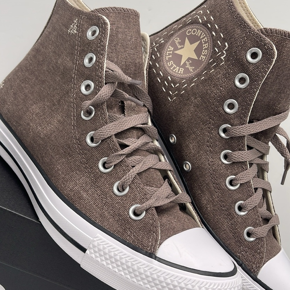 Converse WMNS All Star High-Top Sneakers Brown A08576F
CTAS HÌ
PURE PUMICE/PURE - Picture 6 of 16